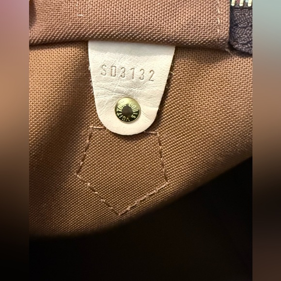 Louis Vuitton Speedy 40 - Picture 6 of 6